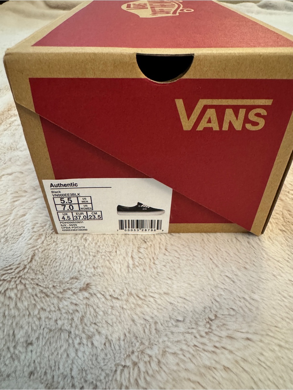 New in Box Women’s Vans Size 7